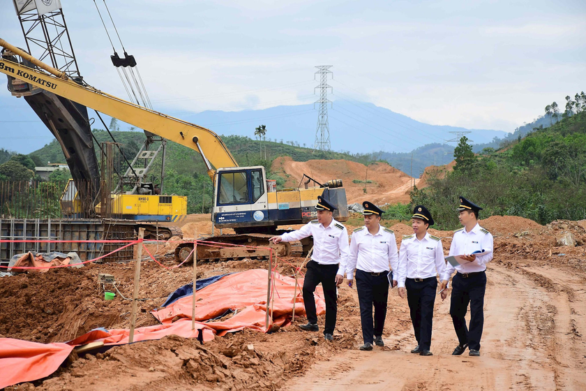 hoạt động kiểm toán của KTNN đã phục vụ tích cực cho việc kiểm tra, giám sát của Quốc hội, Ủy ban Thường vụ Quốc hội và các cơ quan nhà nước trong quản lý, sử dụng NSNN. Ảnh minh họa. Nguồn ảnh: Cổng TTĐT KTNN