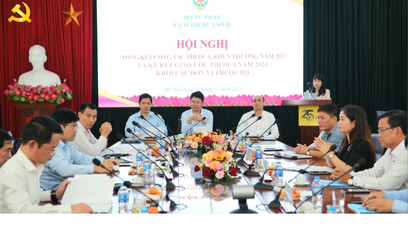 Toàn cảnh Hội nghị.