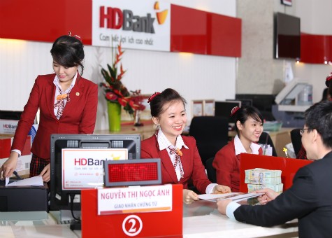 HDBank ưu đãi lãi xuất cho nông dân mua máy móc nông nghiệp