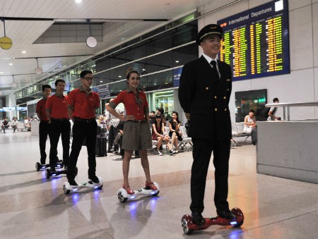 Hành khách Vietjet “phát cuồng” trước màn nhảy flashmob sành điệu