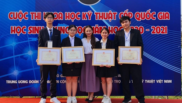 Học sinh Hải Phòng đạt giải cao trong kỳ thi khoa học kỹ thuật cấp quốc gia năm học 2020-2021