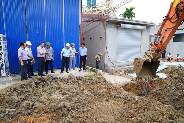 Lãnh đạo TP Hải Phòng kiểm tra tiến độ thi công Dự án đầu tư, cải tạo đường 359 đoạn từ cầu Bính đến xã Trung Hà.