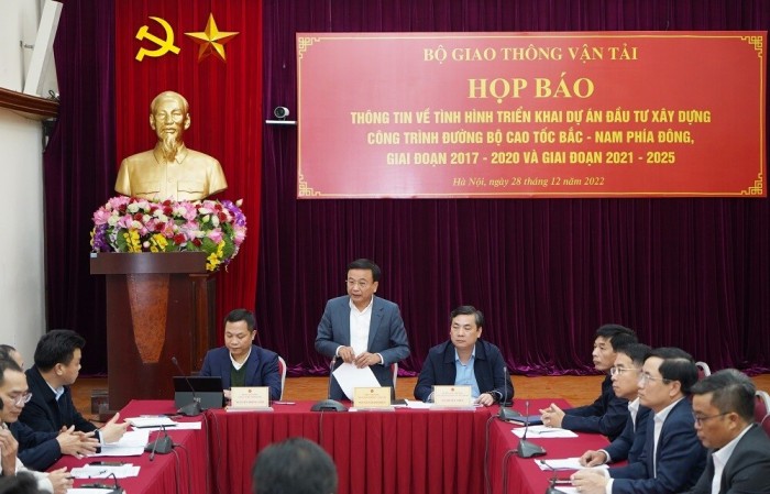 Thứ trưởng Nguyễn Danh Huy chủ trì buổi họp báo