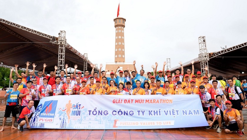 PV GAS hai năm liên tiếp đồng hành cùng giải chạy Marathon Cà Mau.