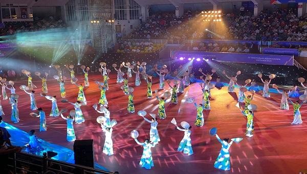 Vào lúc 20h ngày 14/5, Lễ khai mạc môn bóng bàn SEA Games 31 chính thức diễn ra tại Hải Dương