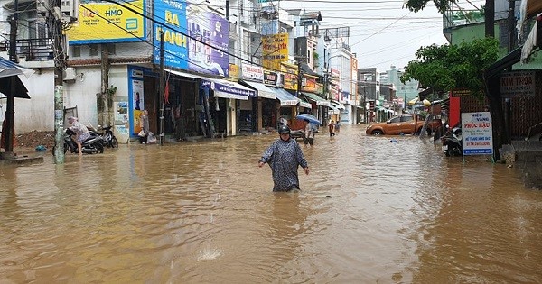 Sơ tán người dân trước 18h hôm nay, tránh lũ lớn ở Quảng Nam