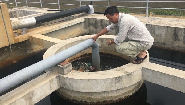 Trước những lo lắng về chất lượng nước sinh hoạt của người dân, các cơ quan chức năng đã tiến hành kiểm tra và xét nghiệm mẫu nước.