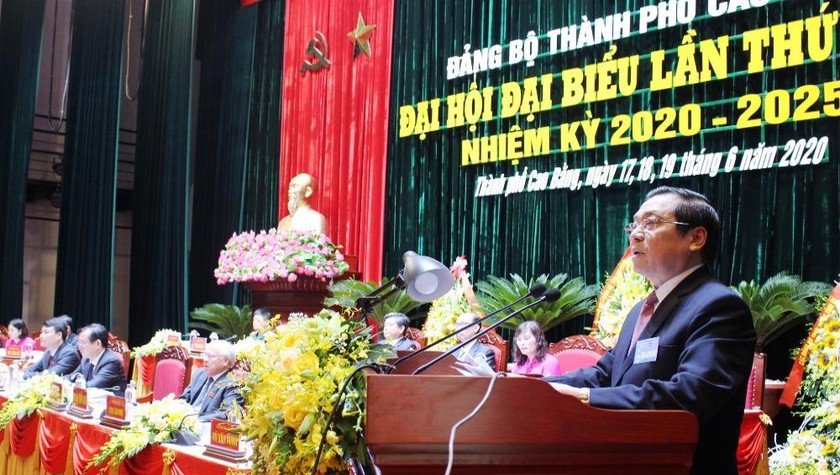 Ông Lại Xuân Môn, Ủy viên Trung ương Đảng, Bí thư Tỉnh ủy chỉ đạo Đaị hội.