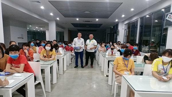 EOC VINA chi nhánh Vĩnh Phúc tạo môi trường làm việc thân thiện, chuyên nghiệp.