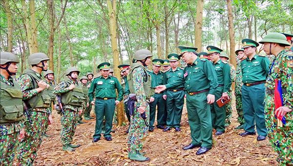 Thiếu tướng Lê Quang Đạo, Phó tư lệnh, Tham mưu trưởng BĐBP là người chỉ huy tiên phong vùng biên giới