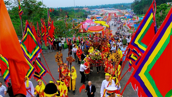 Người lao động được nghỉ ba ngày lễ Giỗ Tổ Hùng Vương