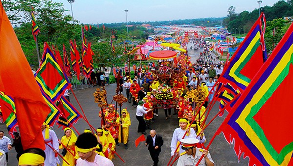 Phú Thọ phát triển du lịch gắn với việc bảo tồn và phát huy các giá trị văn hóa, lịch sử vùng đất Tổ