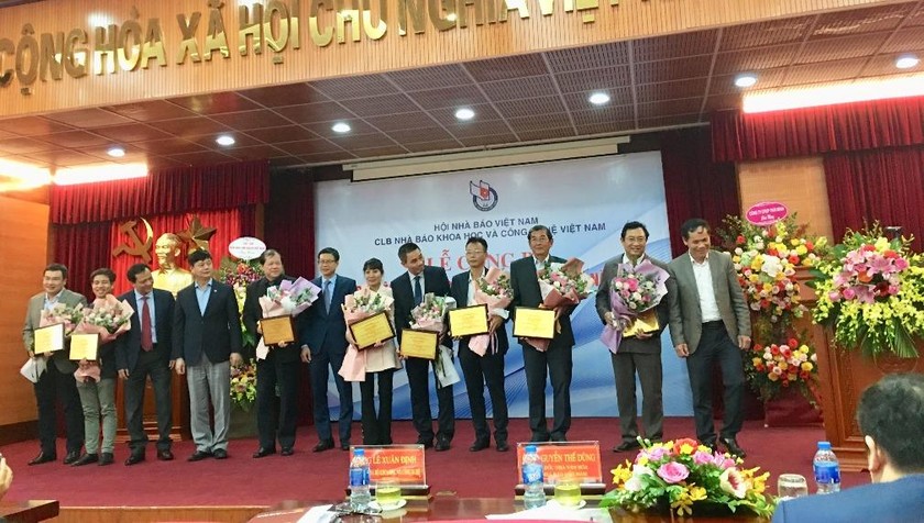 Đại diện 10 sự kiện KHCN được bình chọn năm 2019 