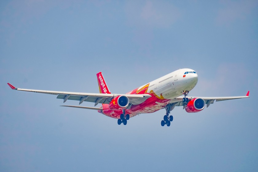 Máy bay Vietjet. 