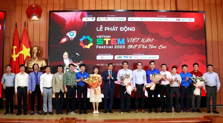 Ban Tổ chức STEM Festival 2023 ra mắt chương trình.