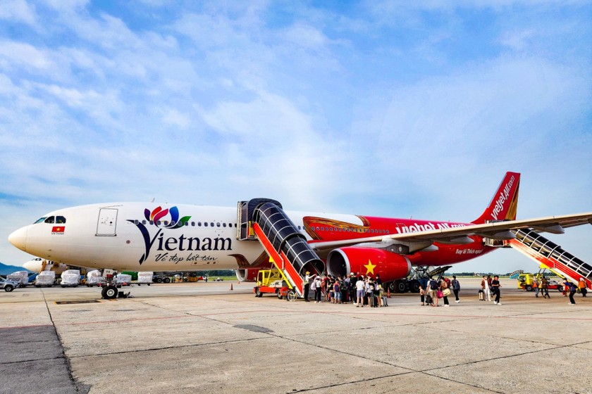 Tàu bay A330 Vietjet. 