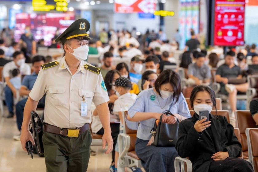 Các cảng hàng không lên phương án, sẵn sàng mọi mặt đáp ứng phục vụ dịp cao điểm.