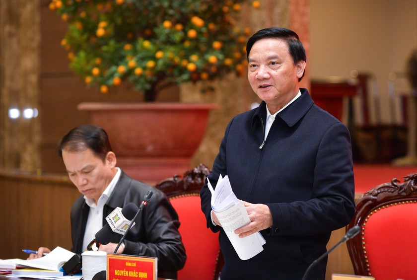 Phó Chủ tịch Quốc hội Nguyễn Khắc Định phát biểu kết luận cuộc làm việc. (Nguồn ảnh Quochoi.vn)