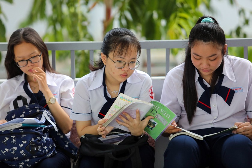 Sau Tết, học sinh đang gấp rút ôn luyện cho kỳ thi chuyển cấp. (Ảnh minh họa, nguồn: VnExpress).