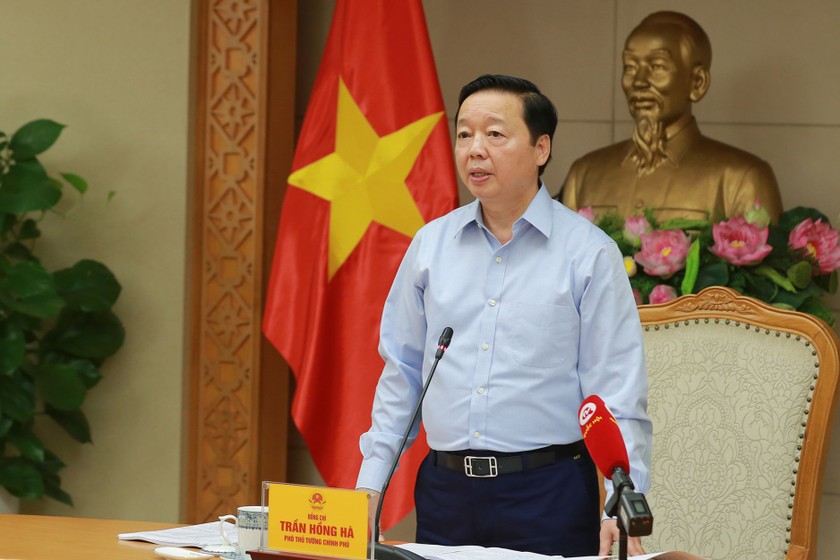 Phó Thủ tướng Trần Hồng Hà nhấn mạnh, công tác sắp xếp phải nâng cao được chất lượng hoạt động của cơ sở y tế. (Ảnh: VGP).