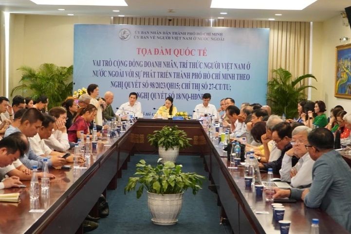 Cộng đồng doanh nhân, trí thức người Việt ở nước ngoài hiến kế cho TP HCM thực hiện thành công Nghị quyết 98 của Quốc hội. (Ảnh: Bảo Phương).