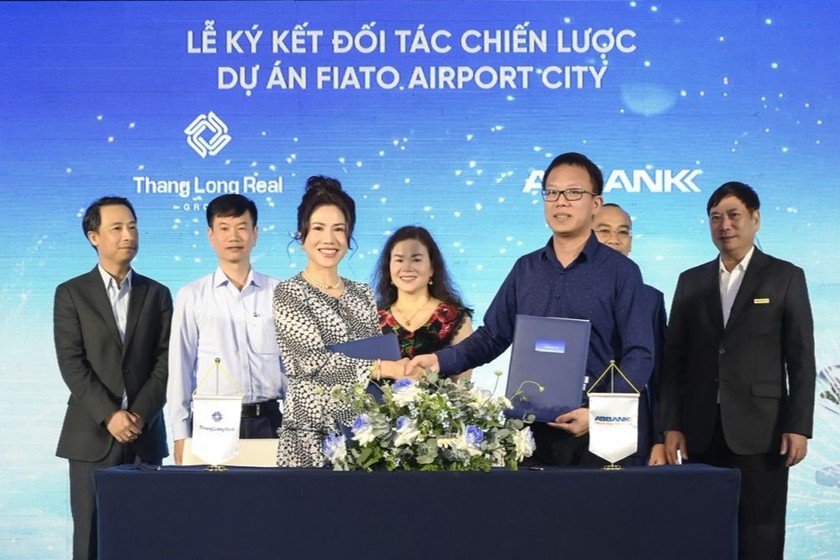 Thang Long Real Group ký kết hợp tác toàn diện với ngân hàng ABBank.