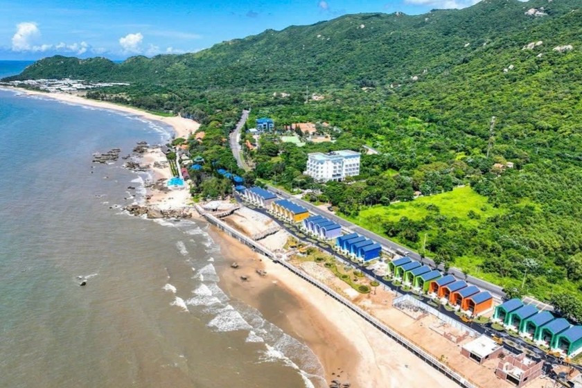 Bà Rịa - Vũng Tàu sở hữu nhiều bãi biển đẹp, kéo dài hơn 300km.