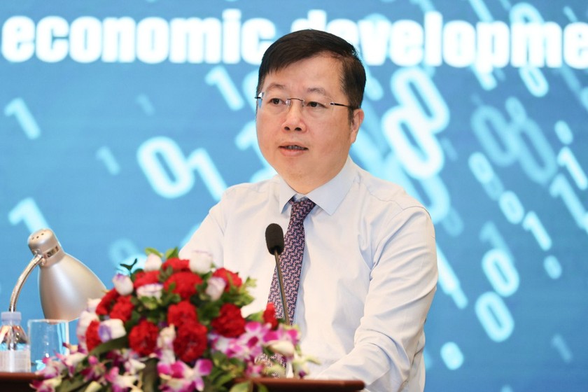 Thứ trưởng Nguyễn Thanh Lâm cho biết sẽ trình cấp có thẩm quyền sửa đổi Luật Báo chí. (Ảnh: Hạnh Lê)