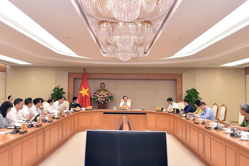 Phó Thủ tướng Trần Lưu Quang yêu cầu chỉ ra định hướng tháo gỡ những vướng mắc về nguồn lực và hành lang pháp lý để thực hiện Quy hoạch. (Ảnh: VGP)