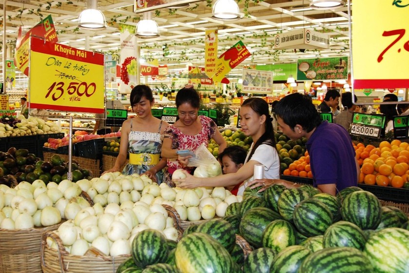 Hệ thống siêu thị sẽ là kênh “giữ giá” khi lương tăng.