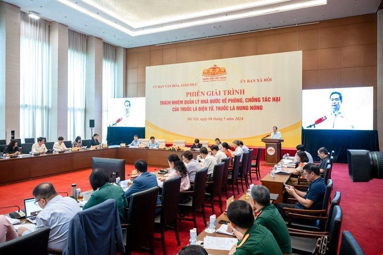 Chủ tịch Quốc hội Trần Thanh Mẫn phát biểu chỉ đạo Phiên giải trình về thuốc lá thế hệ mới ngày 4/5/2024 (khi ông đang là Phó Chủ tịch Thường trực).