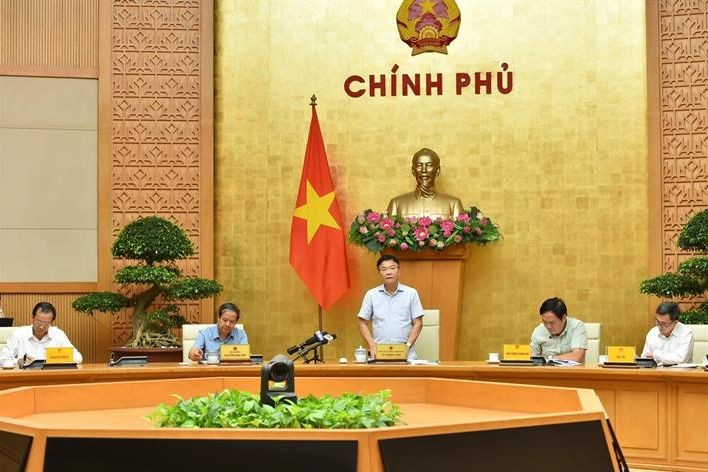 Phó Thủ tướng Lê Thành Long chủ trì cuộc họp chuẩn bị kỳ thi tốt nghiệp THPT 2024. (Ảnh trong bài: MT)