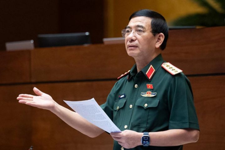 Đại tướng Phan Văn Giang, Bộ trưởng Bộ Quốc phòng giải trình về dự án Luật PKND. (Ảnh: Lam Hạnh)