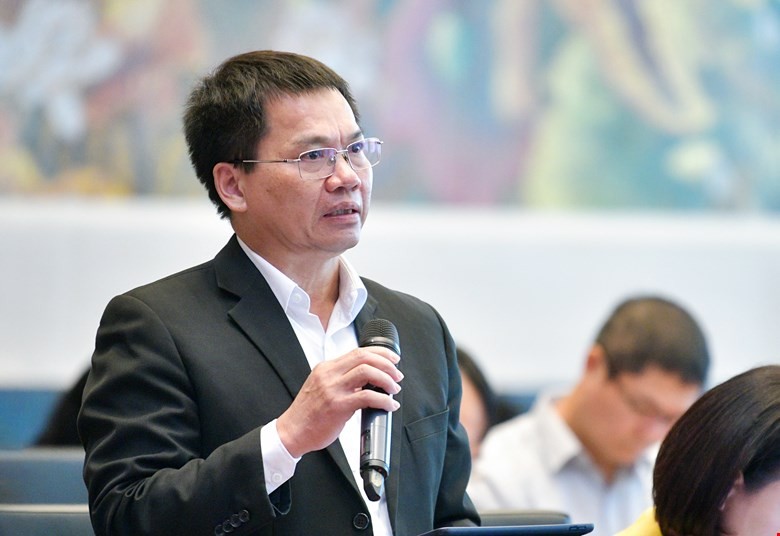 Đại biểu Dương Khắc Mai.