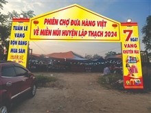 Phiên chợ hàng Việt được tổ chức tại huyện Lập Thạch.