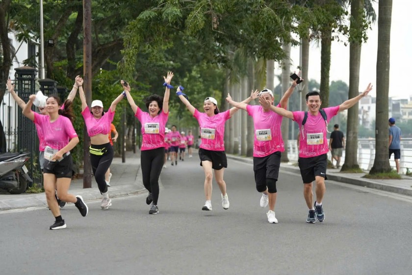 Khởi động mùa giải Vietnam Airlines - Run for Love lần 3