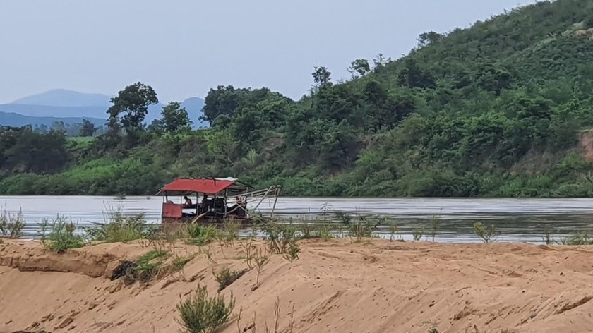 Một mỏ khoáng sản ở Sơn Hòa, Phú Yên