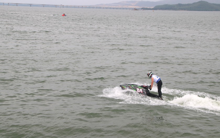 Giải đua vô địch mô tô nước thế giới UIM-ABP Aquabike World Championship 2024 diễn ra tại đầm Thị Nại.