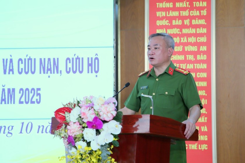 Lãnh đạo Công an tỉnh Quảng Ninh phát động phát động phong trào "Toàn dân phòng cháy, chữa cháy" năm 2025.