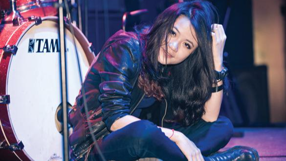 Thỏ Trauma khiến Guitarist bấn loạn