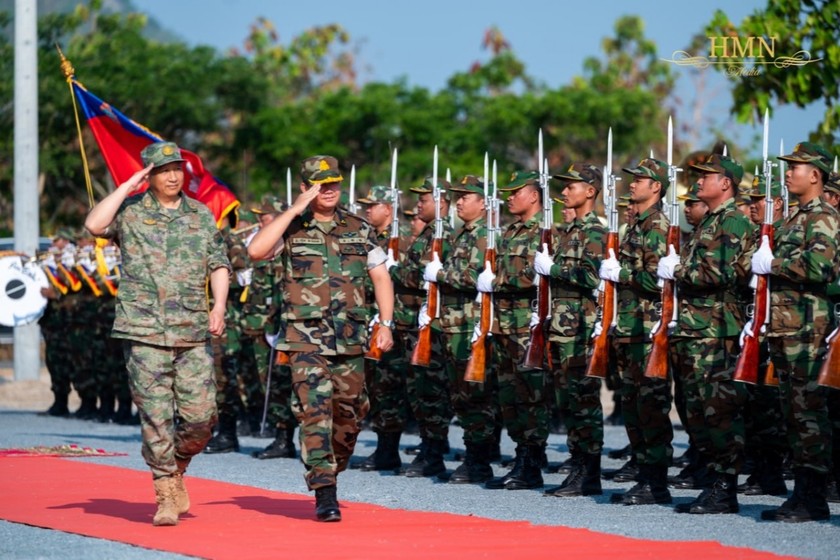 Lễ khai mạc cuộc tập trận Rồng Vàng - 2023 giữa quân đội Campuchia - Trung Quốc. Ảnh: Bộ Quốc phòng Campuchia.