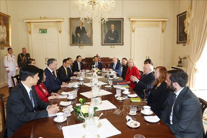 Tổng Bí thư, Chủ tịch nước Tô Lâm hội đàm với Tổng thống Ireland Michael D. Higgins. Ảnh: Trí Dũng/TTXVN