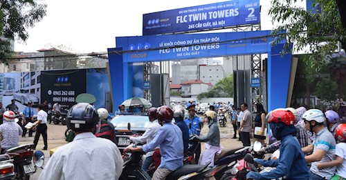 Hàng ngàn người đăng ký mua căn hộ FLC Twin Towers