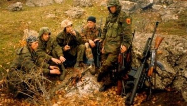 Tội ác của quân đội Kosovo trong cuộc chiến tranh Nam Tư. 