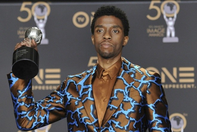 Nam diễn viên Boseman. 