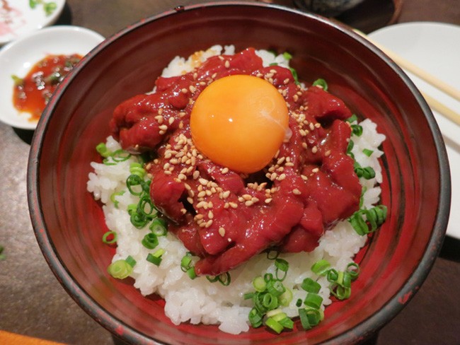Sashimi thịt ngựa - Món ăn độc đáo được người Nhật yêu thích