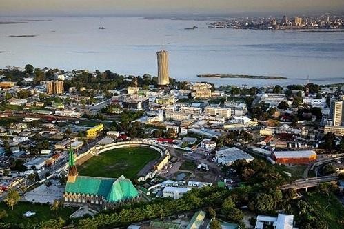 Toàn cảnh thành phố Kinshasa thủ đô của nước Cộng hòa dân chủ Congo. 