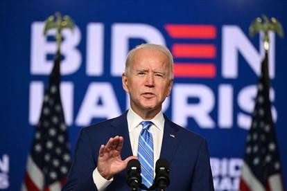 Tổng thống Mỹ Joe Biden tận dụng chuyện chiến sự hiện tại giữa Nga và Ukraine để tăng cường vị thế và vai trò lãnh đạo của mình. 