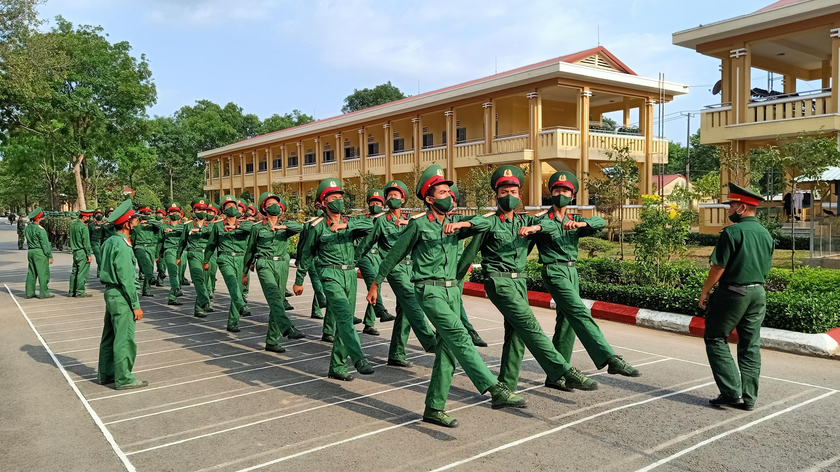 Một ngày trong quân ngũ