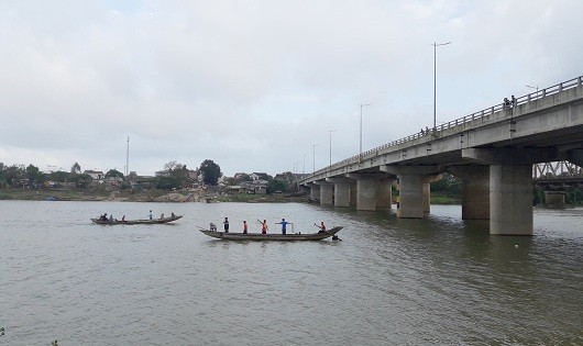 Các lực lượng chức năng vẫn ngày đêm nỗ lực tìm kiếm thi thể nạn nhân